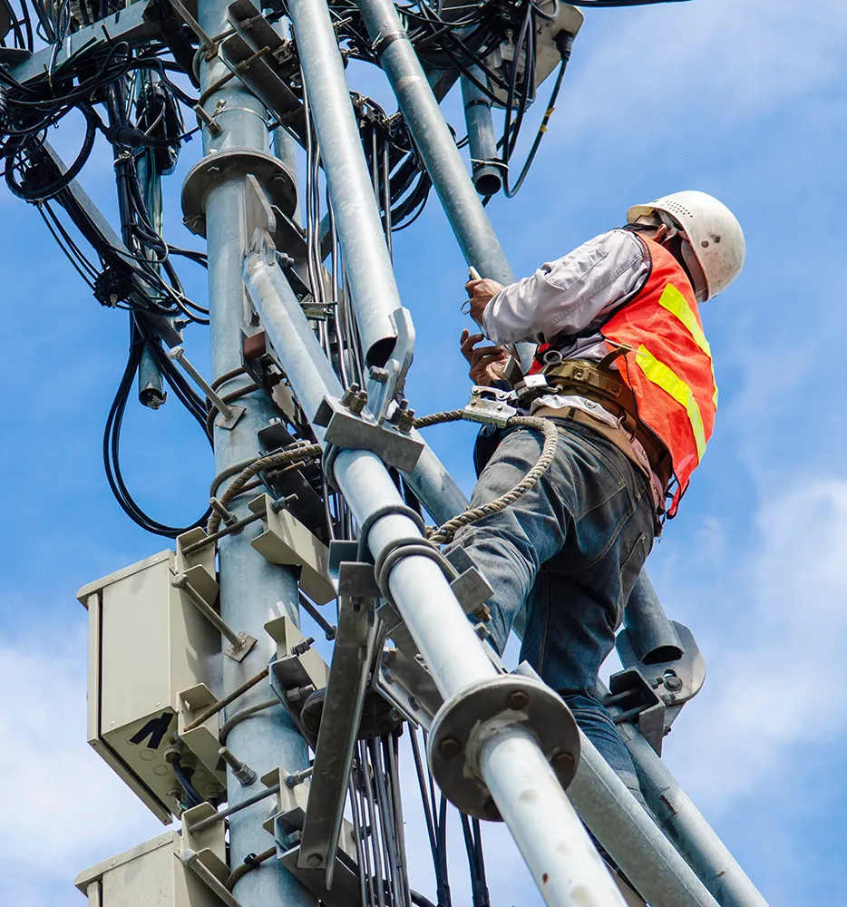 Telecommunications Tower Climber